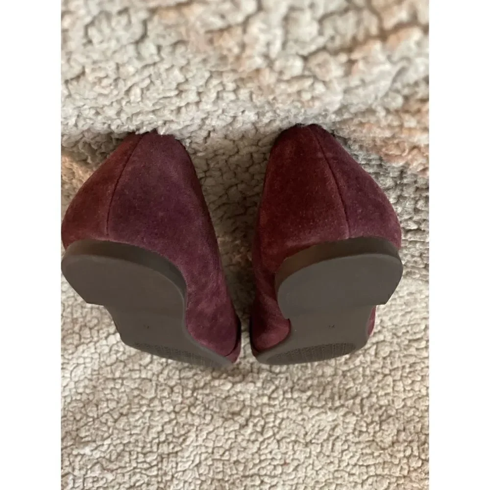 Tory Burch Marsden Suede Loafer Flats in Malbec size 7.5 NWOB